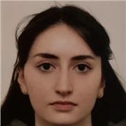 Je me propose pour de l’aide aux devoirs (primaire et collège: toutes les matières), mais aussi de l’aide en philosophie (lycée)